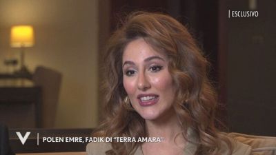 Polen Emre e gli inizi nel mondo dello spettacolo