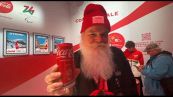 Babbo Natale collezionista di pin CocaCola arriva alle Olimpiadi