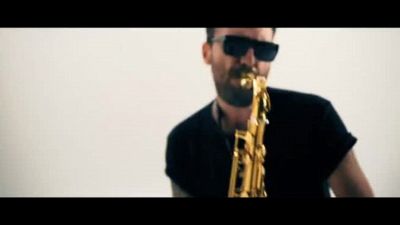 "Paparazzi", il primo singolo di Cesare Cremonini dall'album Amateur
