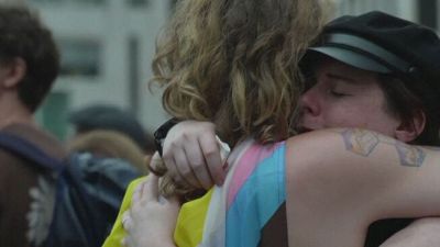 Torna l'incubo terrorismo a Berlino, un van sulla folla al Gay Pride