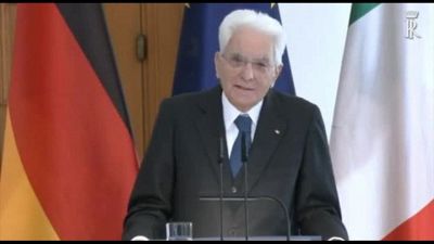 Migranti, Mattarella: problema si risolve con ingressi regolari