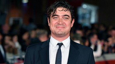 Svaniti nella notte, Riccardo Scamarcio rischia la vita per amore