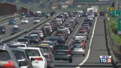 13 milioni in viaggio, strade da bollino rosso