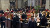 L'addio a Francesco, San Pietro chiusa solo due ore prima dell'alba