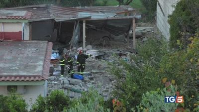 Esplodono i fuochi è strage di ragazzi