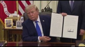 Trump torna ad attaccare lo Ius Soli, firmato nuovo ordine esecutivo