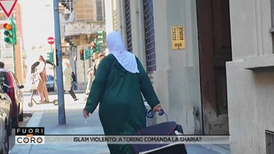 Islam violento: "Io, salvata dalla Sharia dal mio bimbo di 8 anni"