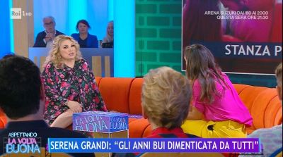 LA VOLTA BUONA - Bacio tra Serena Grandi e Pietro Genuardi