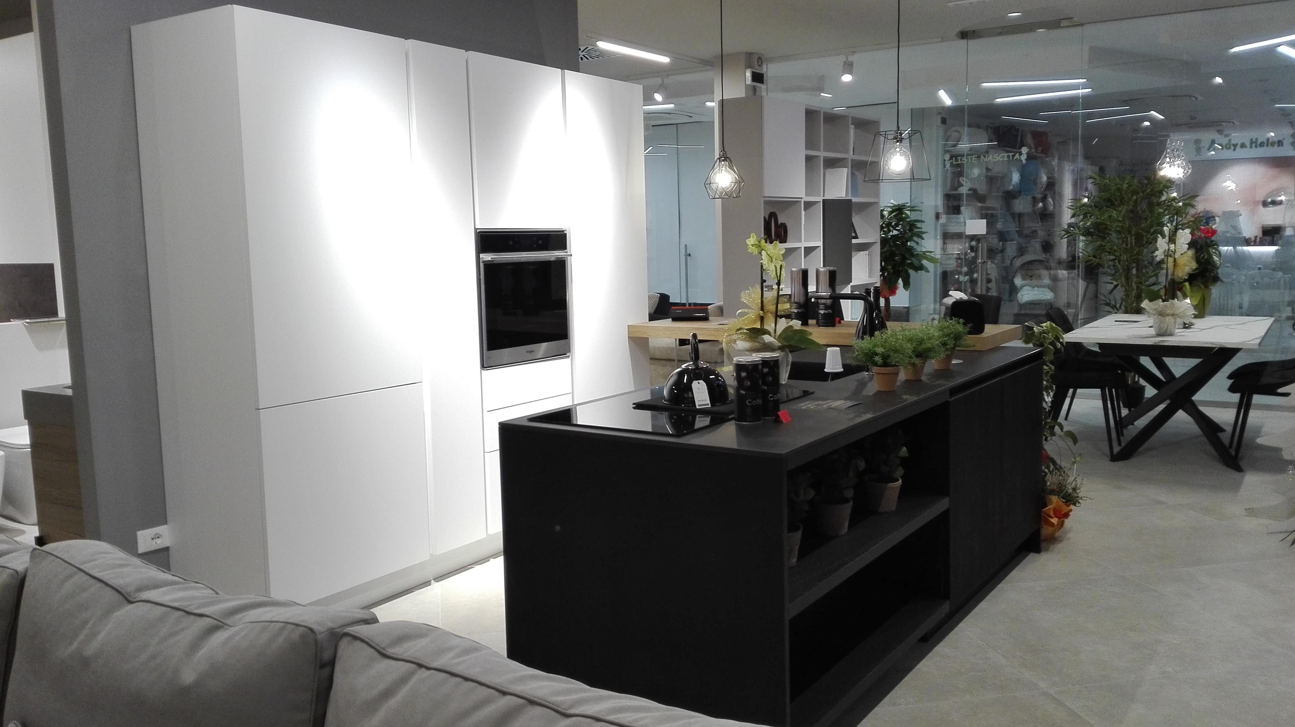 Uno showroom per la casa a 360°