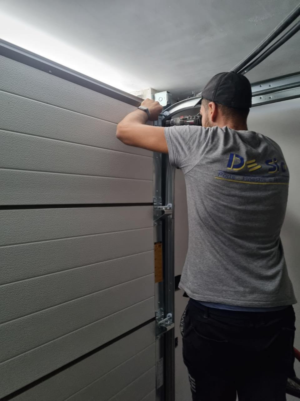 PORTA DA BOX SEZIONALI