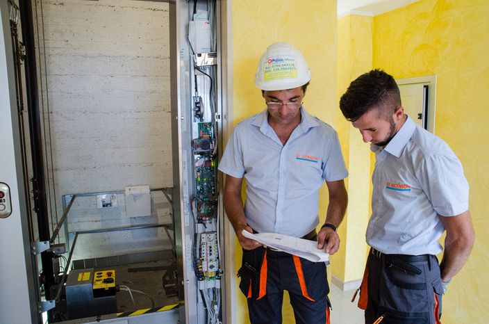 GV ASCENSORI assistenza ascensori G.V. ASCENSORI FG PROF 6