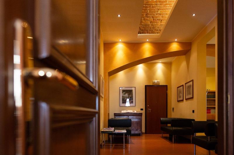 Studio del notaio Salerno a Novara