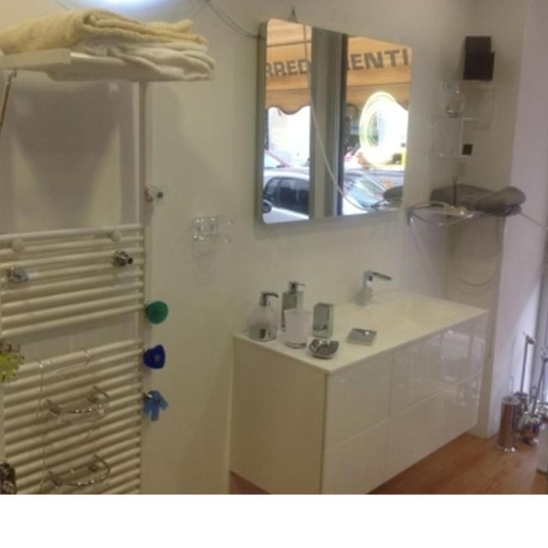 BAGNO MARKET GALLERY 2