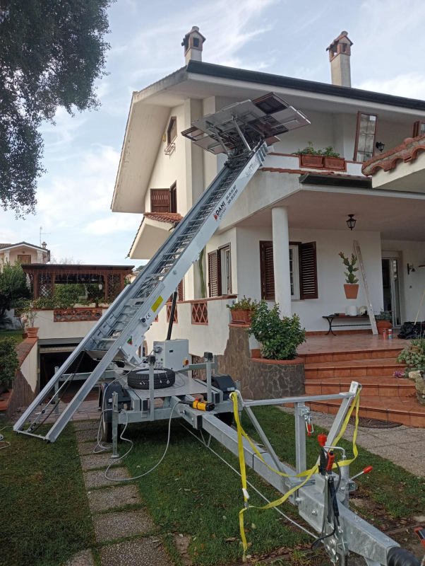 elevatore mobile dedalo traslochi
